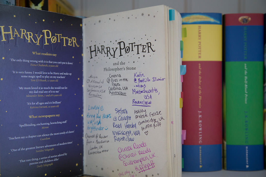 Are there any authorized annotations for the Harry Potter books?
