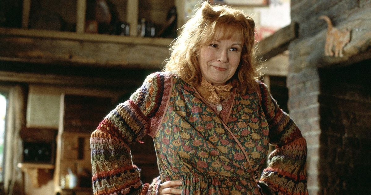 Molly Weasley: The Heart of the Weasley Family 2